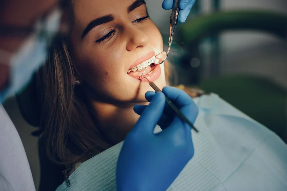 Read more about the article Braces Dubai | How Do I Choose the Right Type of Braces for Me?